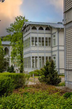 Abram Gurewicz&rsquo;s Guesthouse, also known as Abram Gurewicz&rsquo;s Sanatorium, a wooden building in the Swidermajer style, located in Otwock, Poland.