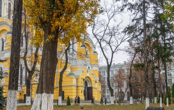 St. Vladimir's Cathedral in Kyiv in autumn.