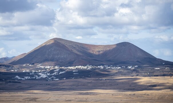 Volcanic landscape with volcanic cone, Lanzarote, Canary Islands, Spain
