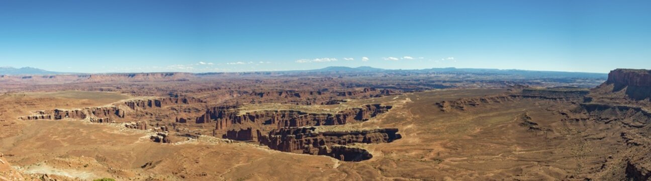 View from Grand Viewpoint, rugged gorges of the Green River, canyon landscape, erosion landscape, rock formations, Monument Basin, White Rim, Island in the Sky, Canyonlands National Park, Utah, USA