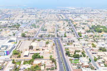Fototapeta premium 空から眺めるドバイのとても美しい風景A very beautiful cityscape of Dubai in the Middle East UAE