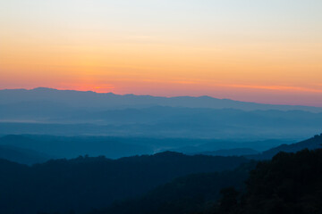 Obraz premium Beautiful view from a high mountain peak in Chiang Mai, Thailand