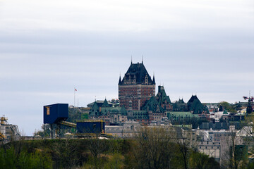 Fototapeta premium Le Château Frontenac dans la ville de Québec, Canada