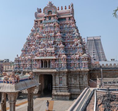 The Ranganatha Temple in Srirangam is one of the largest Hindu temple complexes in the world.