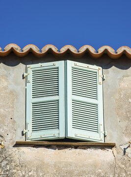 Closed shutters, Corsica, France