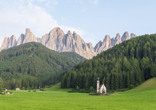 Church of St. Johann in Ranui, San Giovanni, St. John's Chapel, Geisler Group, Villn&ouml;&szlig;tal, St. Magdalena, Bolzano, South Tyrol, Italy
