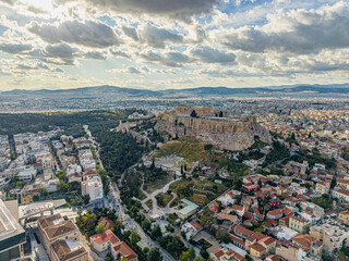 Naklejka premium Aerial view of Acropolis Hill and Plaka in Athens