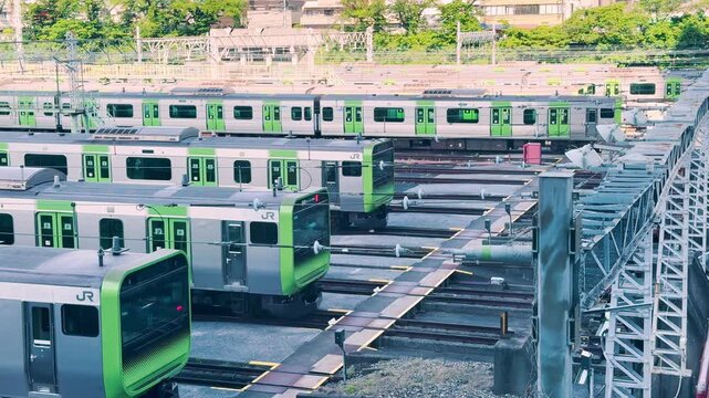 JR東日本東京総合車両センターの全景　留置する山手線車両