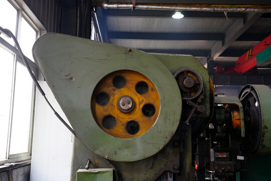 Industrial Screw Press Machine for Metal Forging Operations