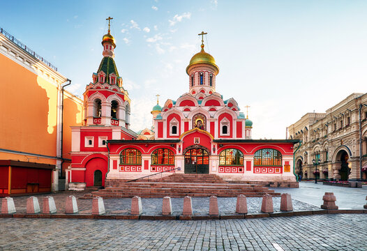 Kazan cathedral on Red Square, Moscow, Russia