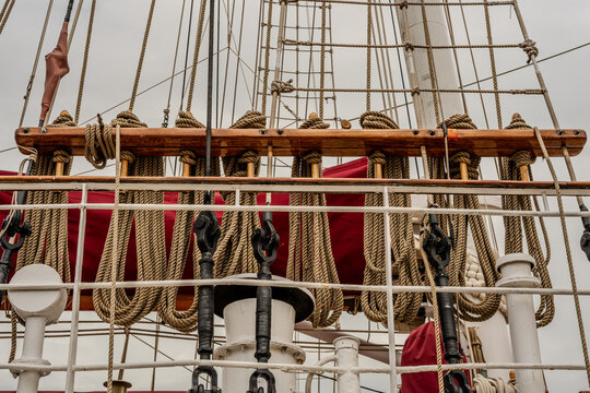 The world's largest sailing brigantine: Nave Italia