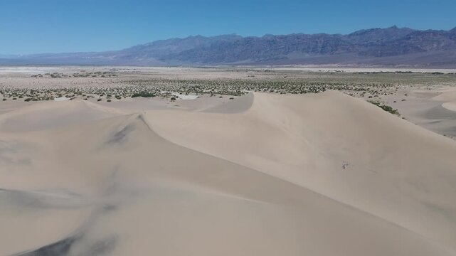 Beautiful dunes - Mesquite Flat Sand Dunes - Death Valley NP, California