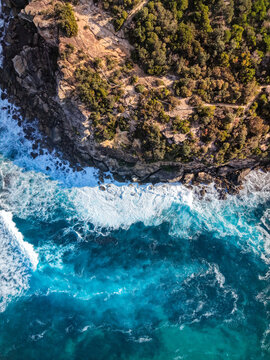 Coogee cliffs