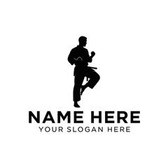 Obraz premium Martial arts master in a balanced crane stance silhouette