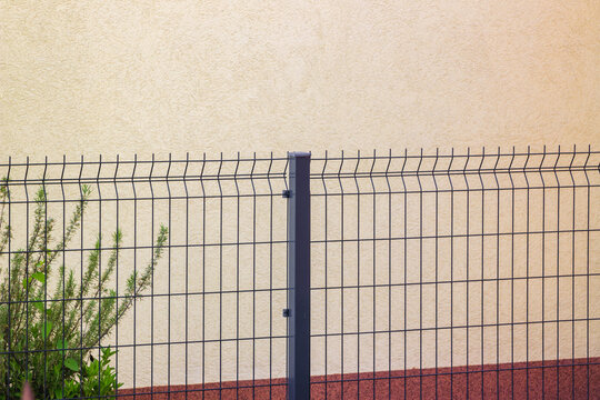 Welded Wire Mesh Fence Panel	