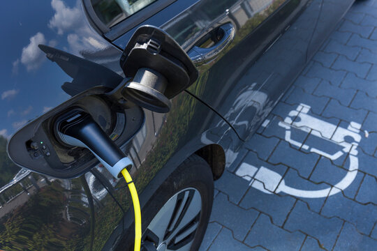 Charging of an electric car