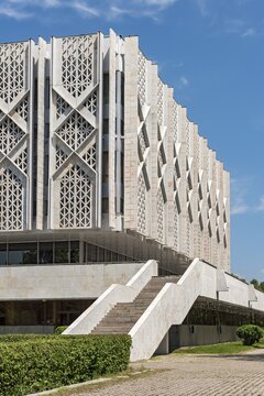 Building of the State Museum of History of Uzbekistan, Tashkent, Uzbekistan
