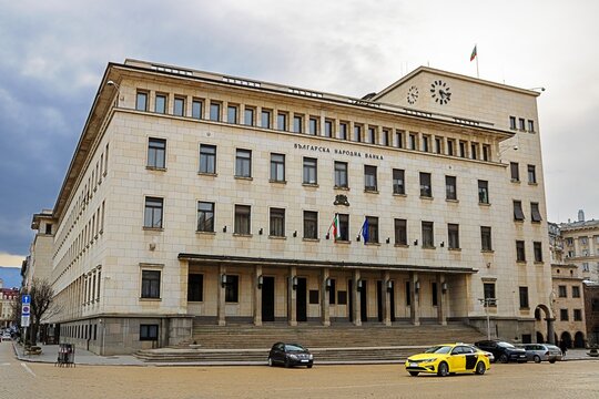 sofia, bulgarien - bulgarische nationalbank am f&uuml;rst-alexander-battenberg-platz