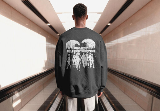 Sweatshirt Mockup &ndash; Oversized Apparel Presentation (PSD)