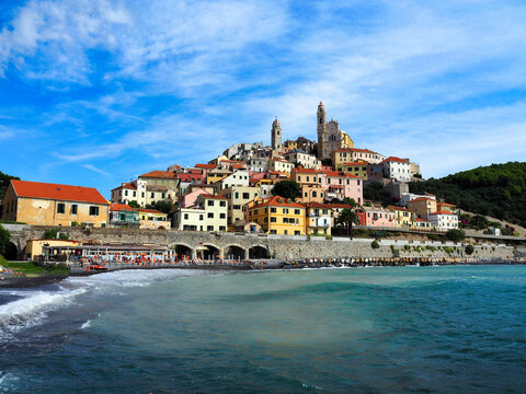 Cervo, Italy 25/08/2018 Description: Scenic seaside view of Cervo medieval village on the Italian Riviera.