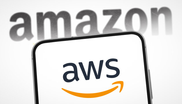 Amazon Web Service AWS cloud computing solution