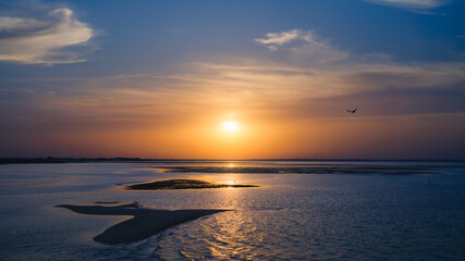 Obraz premium Sunset over the sea