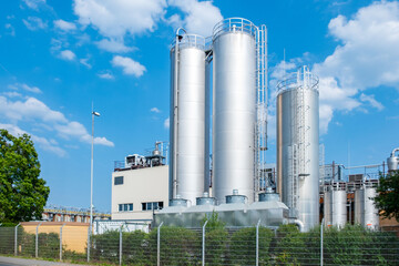 chemical storage tank, Industrial Chemiekonzern, plant, manufacturing and innovation, European industrial facility, Energy and Production, various tanks silo, Environmental Integration © kittyfly