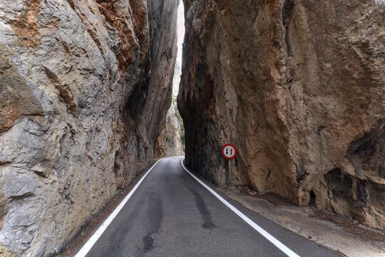 Narrow canyon on the mountain road to Sa Calobra, Serra de Tramuntana, Majorca, Balearic Islands, Spain