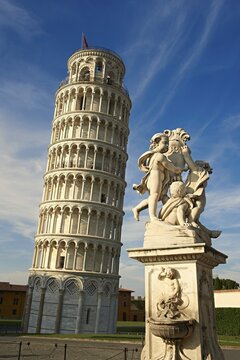 The Leaning Tower of Pisa, Pisa, Province of Pisa, Tuscany, Italy
