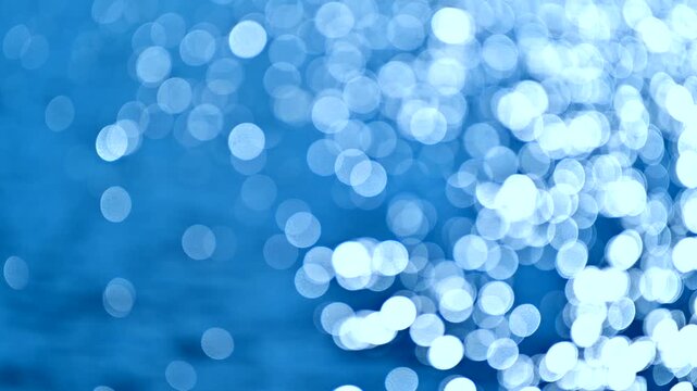 水面の光