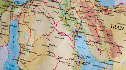 Fototapeta premium Map of Kuwait, bordered by Saudi Arabia to the south and Iraq to the north.