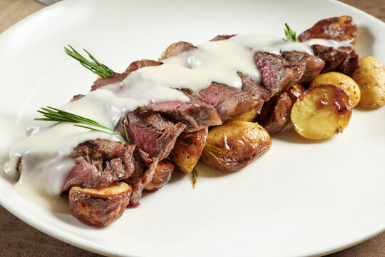 hamburger tagliata carne