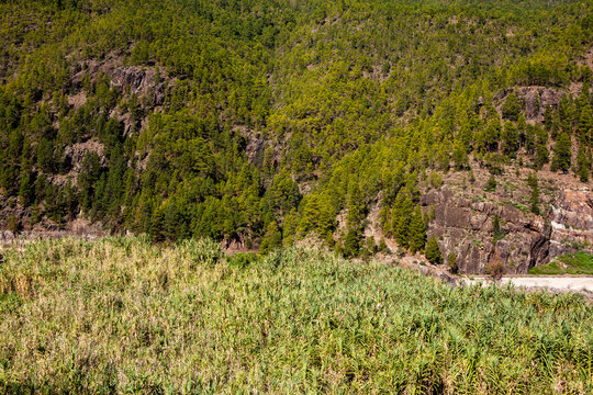 Paisaje del Barranco de la Coru&ntilde;a en el municipio de Artenara en la isla de Gran Canaria, Espa&ntilde;a