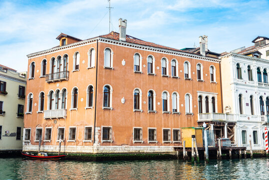 Cappello Layard Palace, Venice or Venezia, Italy