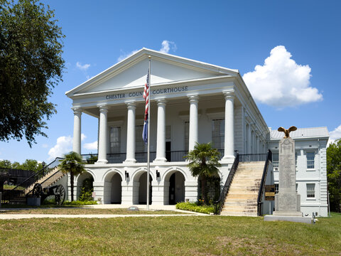 Chester County Courthouse and World War Memorial  in South Carolina, exterior view