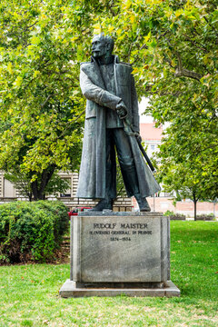 Bronze statue of Slovene writer and journalist Josip Jurcic in Maistrov Trg, Maribor city center, Slovenia