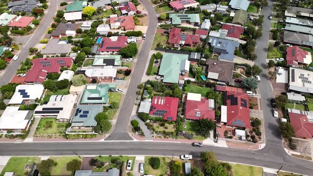 Willunga, South Australia &ndash; 4K Aerial Drone Footage of Historic Township, Residential Streets, Houses, Estates, Rural Landscape, Sports Grounds, Garden and Parks, Scenic Adelaide Hills Region