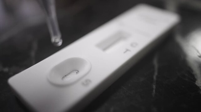 Covid Rapid Test Dropping Sample Slowly