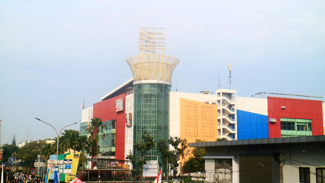 Depok, Indonesia - May 17, 2026: ITC Depok, a shopping center located on Jalan Margonda, next to the Mayor's Office. Photo taken during car free day.