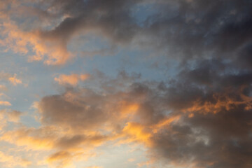 Fototapeta premium Dramatic Sunset Clouds in Sky