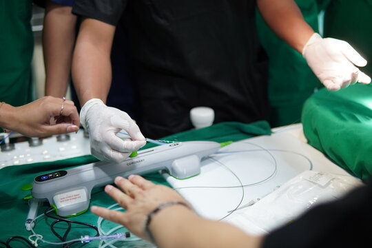 Intravascular Ultrasound sugery in hospital