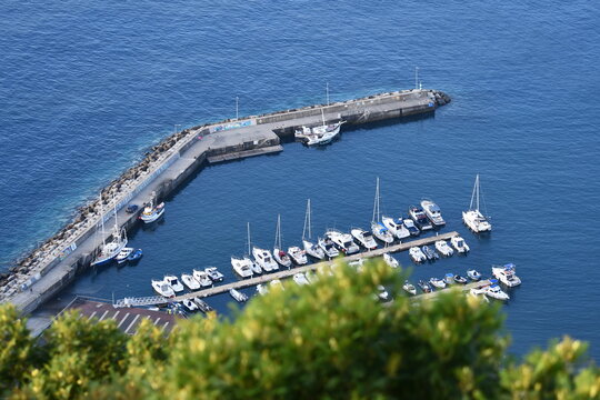 Ilha da Madeira, Machico, barcos, marina, porto de abrigo, desporto nautico, Casas, Aldeia, encosta, cidade, arquitectura, paisagem urbana, panorama, viagem, europa, paisagem, constru&ccedil;&atilde;o, telhado