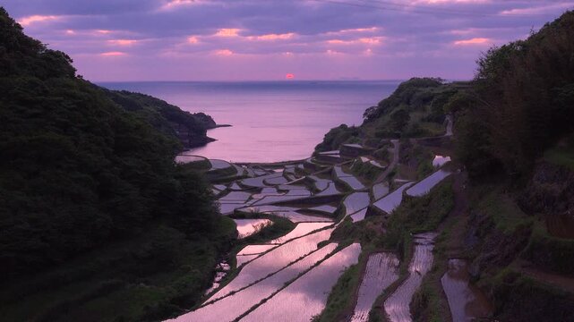佐賀県 玄海町 浜野浦の棚田　タイムラプス