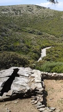The Dragon houses of Styra, (Greek: &Delta;&rho;&alpha;&kappa;ό&sigma;&pi;&iota;&tau;&alpha;, Drakospita), are three prehistoric ruined buildings found in the south of Evia island, Greece, built of massive unmortared stone blocks with large slab 