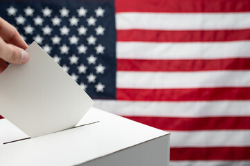 Midterm Congress Election 2026 Ballot Box With American Flag © Mantas Žiličius