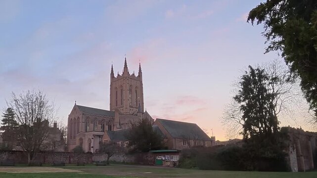 St Edmundsbury Cathedral 4K Timelapse: Sunset Sky and Clouds Over Gothic Millennium Tower