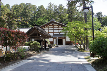 Naklejka premium hall and gate in a buddhist complex (yotokuin) in matsushima in japan 