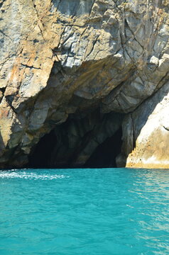 gruta azul en isla de brasil