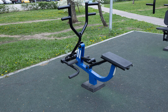 Ryder outdoor simulator for strength training in a public park.
