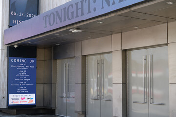 Fototapeta premium electronic announcement board outside HISTORY, an entertainment venue, located at 1663 Queen St E, Toronto